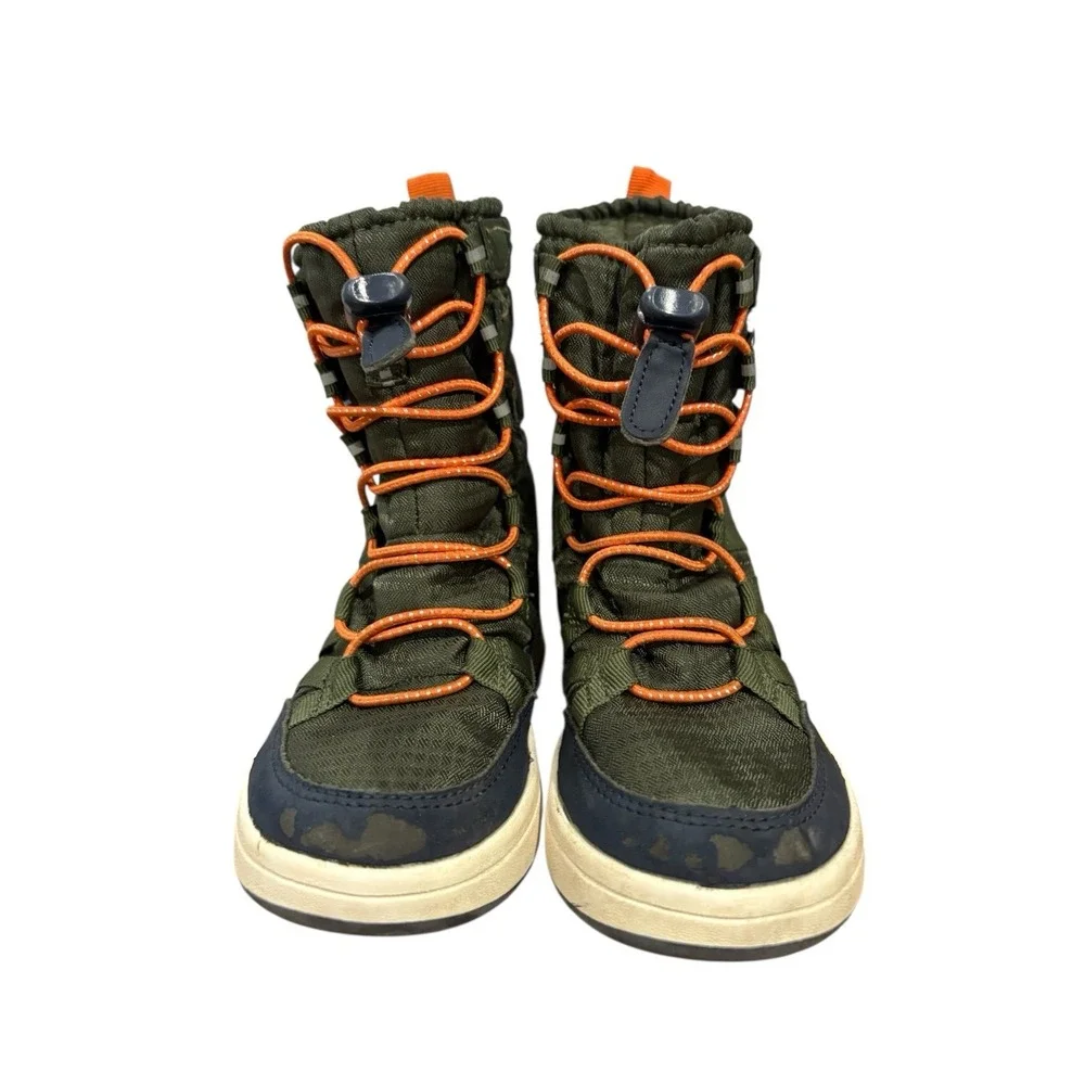 Mountain Warehouse crafted winter